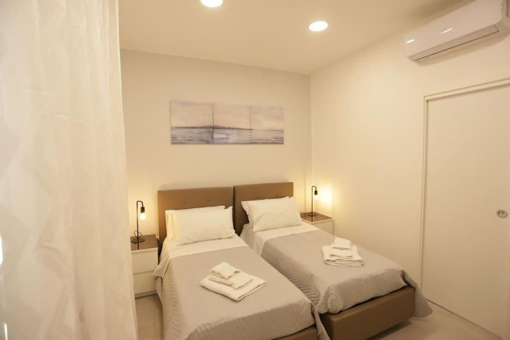 Apartment Santa Chiara Luxury House Neapel